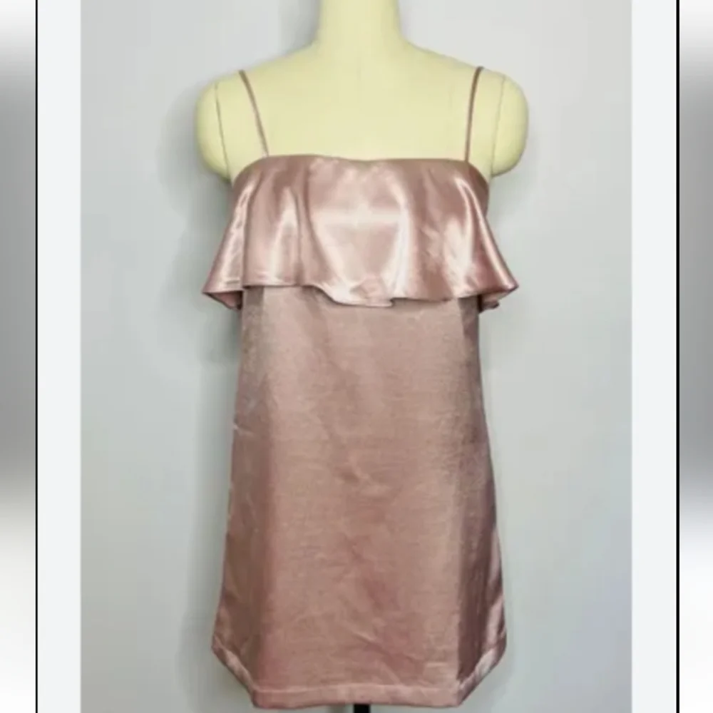 Urban Outfitters Kimchi Blue Rose satin dress - Picture 7 of 11